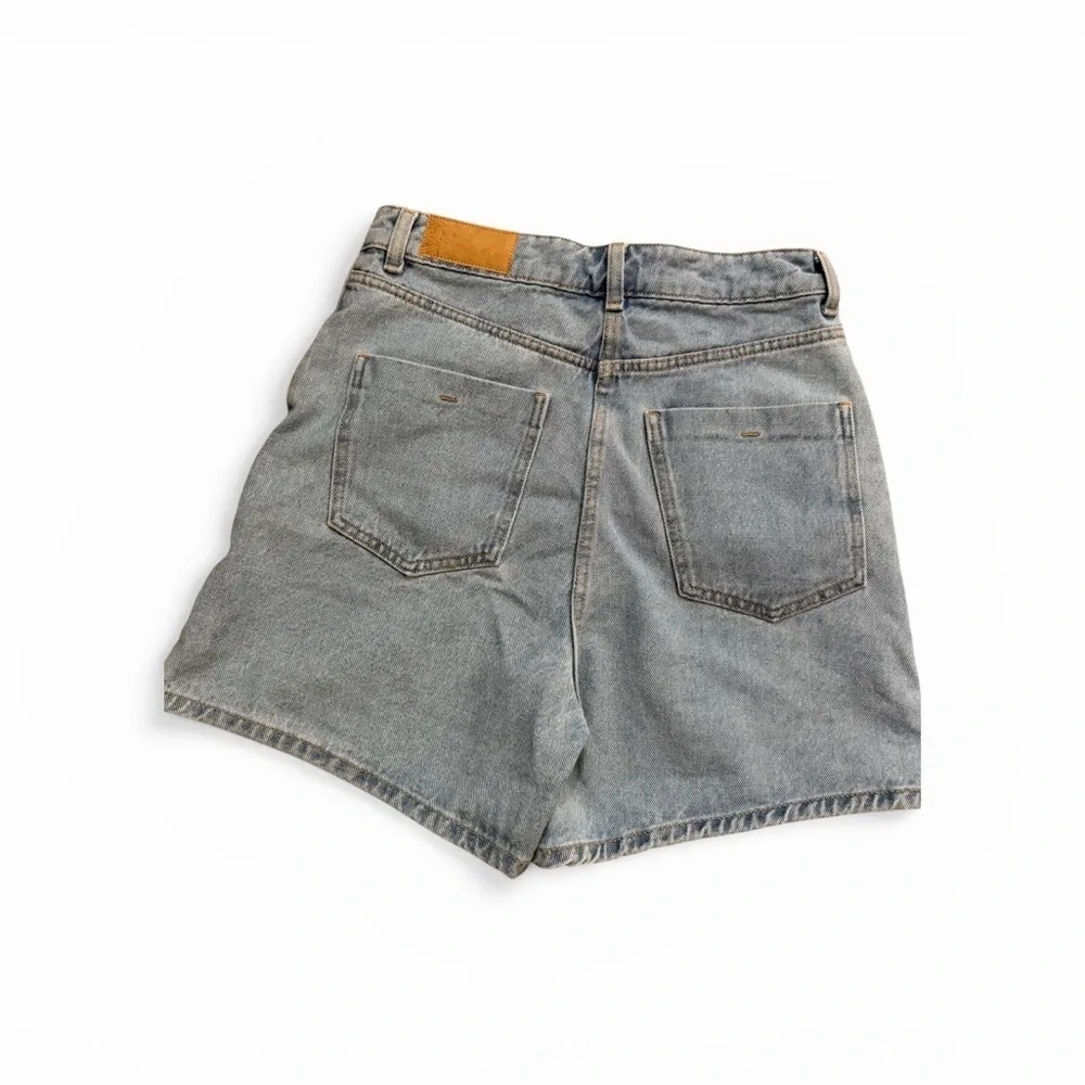 Zara Authentic Denim by TRF, Button-Up, High Rise Shorts, Size 6
